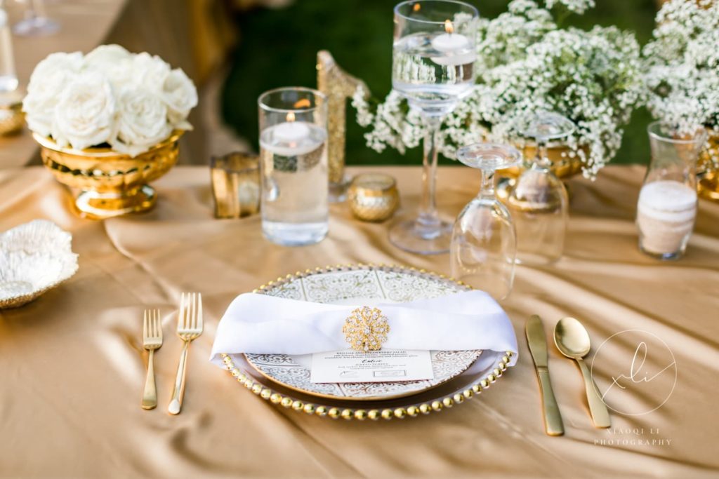 table setting of backyard micro-wedding 