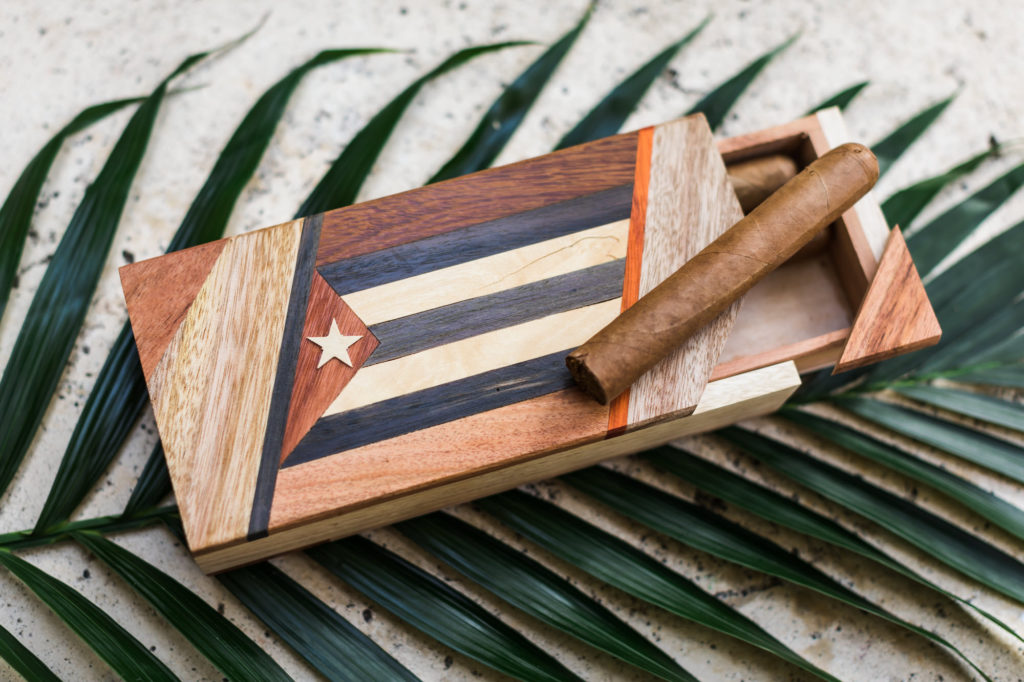 custom Cuban rolled cigars